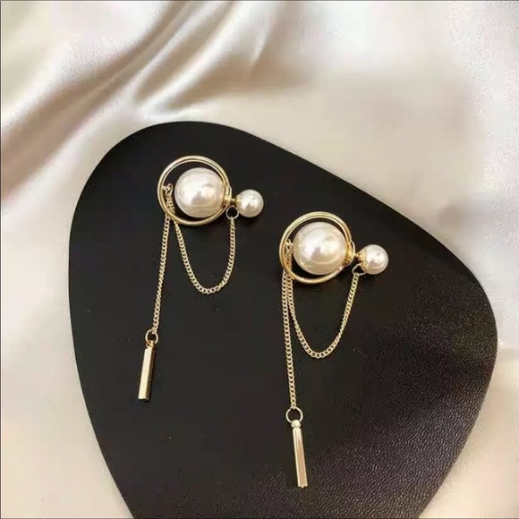 Gorgeous New Style Double Sided Earrings - Picture 4 of 7